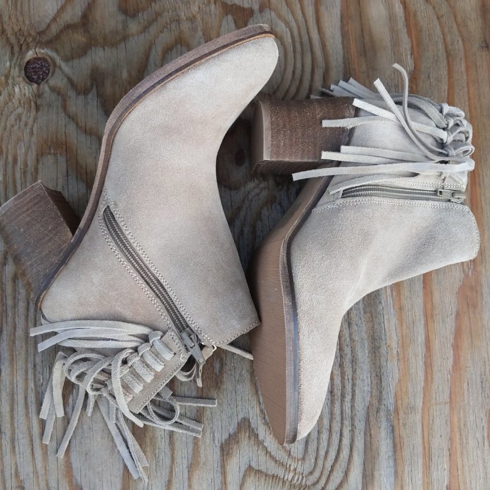 ASOS RHYMES Suede Fringe Ankle Boots Size 7 - Picture 6 of 7